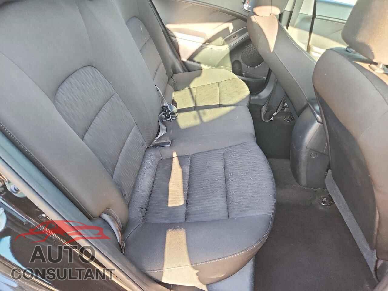 KIA FORTE 2016 - KNAFK4A68G5573883