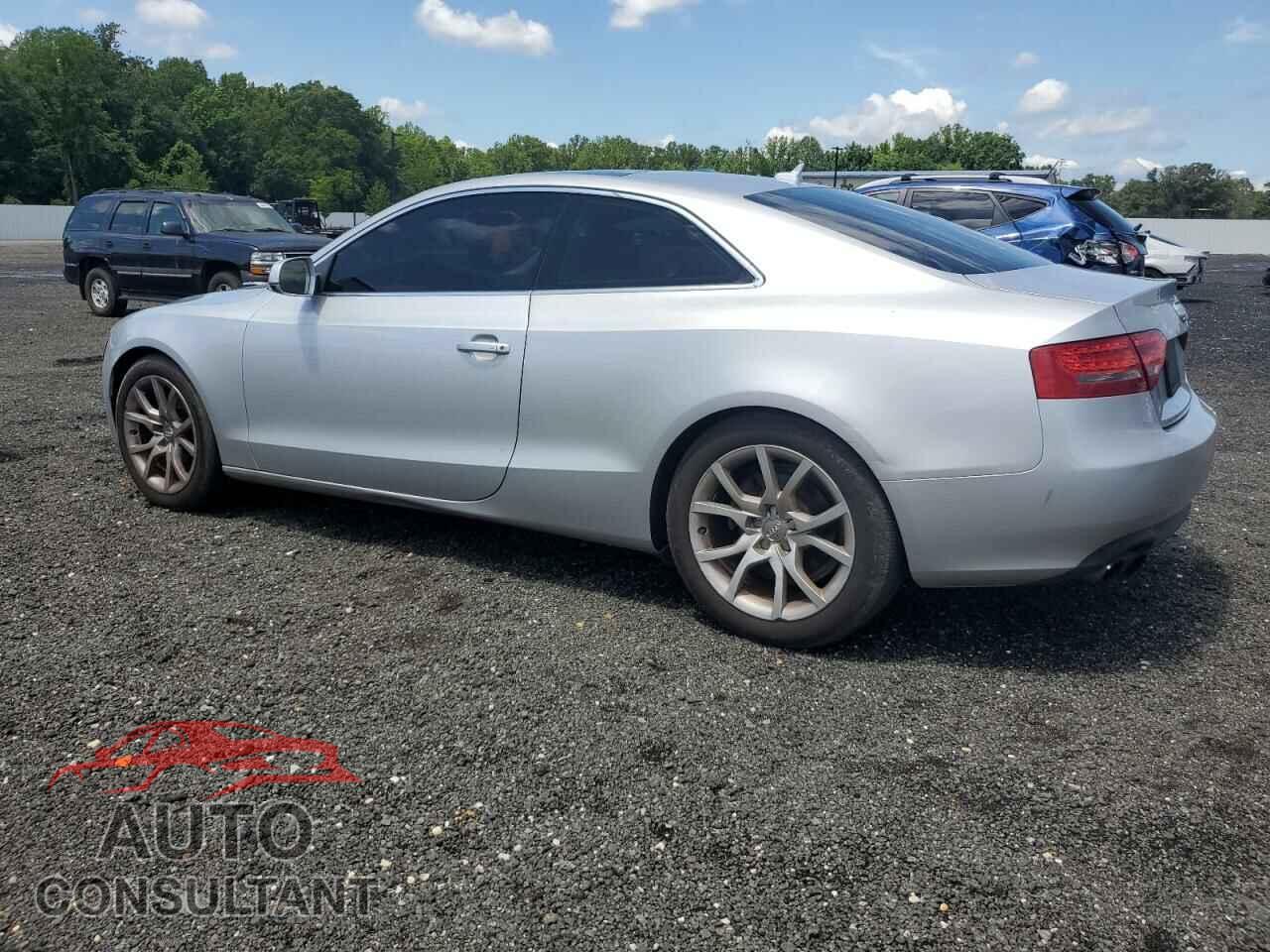 AUDI A5 2012 - WAULFAFR1CA018784