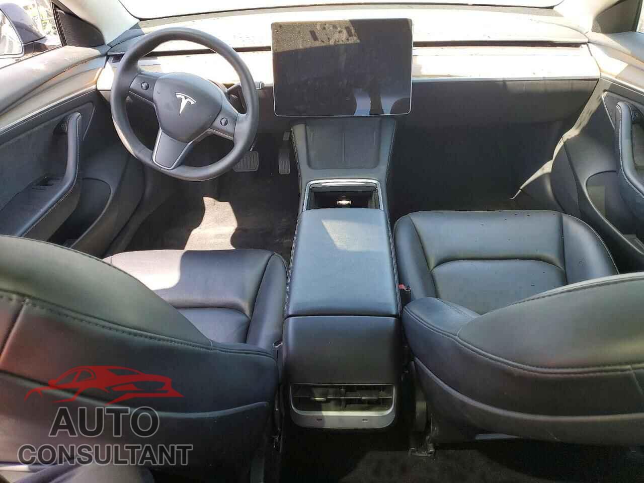 TESLA MODEL 3 2023 - 5YJ3E1EB1PF456096