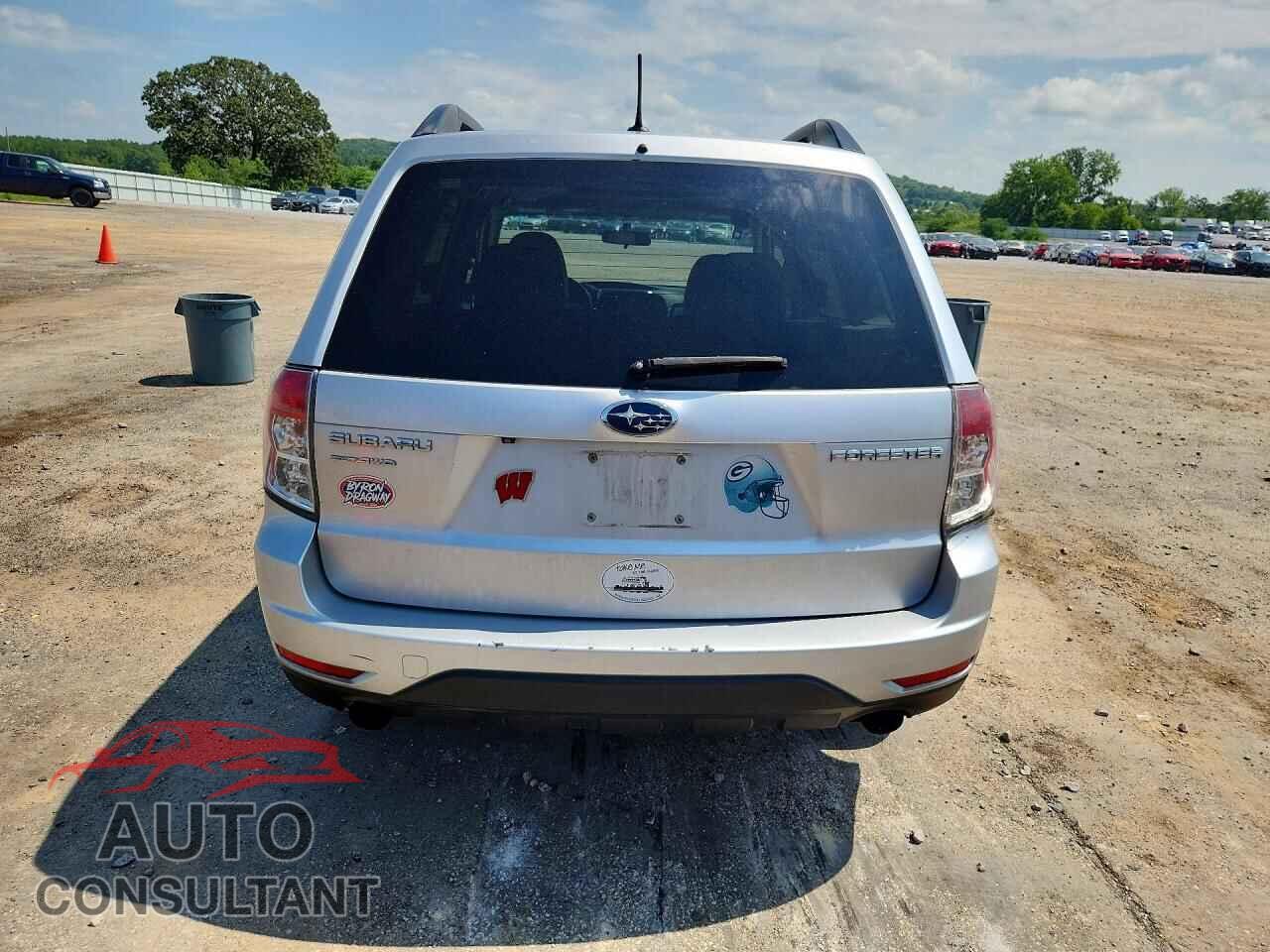 SUBARU FORESTER 2011 - JF2SHBFC5BH714145