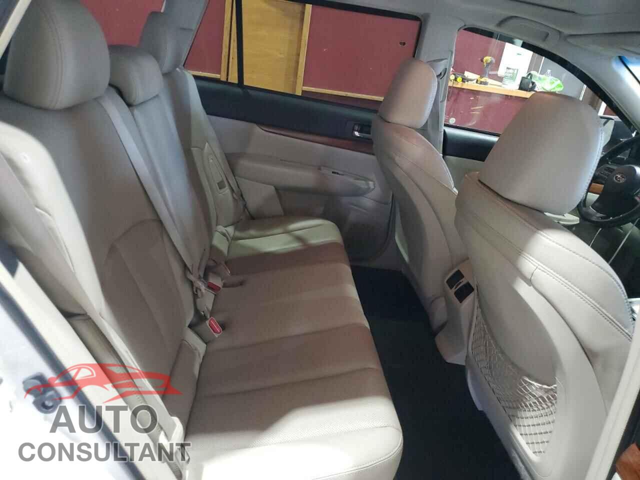 SUBARU OUTBACK 2013 - 4S4BRBKC6D3315760