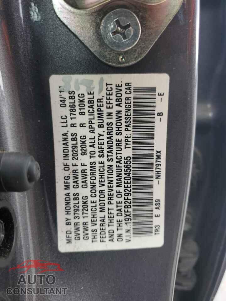 HONDA CIVIC 2014 - 19XFB2F92EE045655