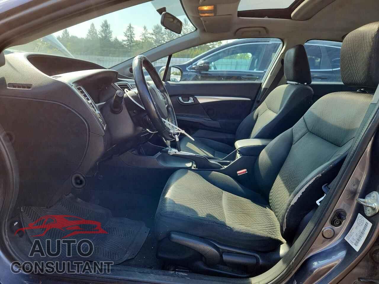 HONDA CIVIC 2015 - 2HGFB2F50FH040071