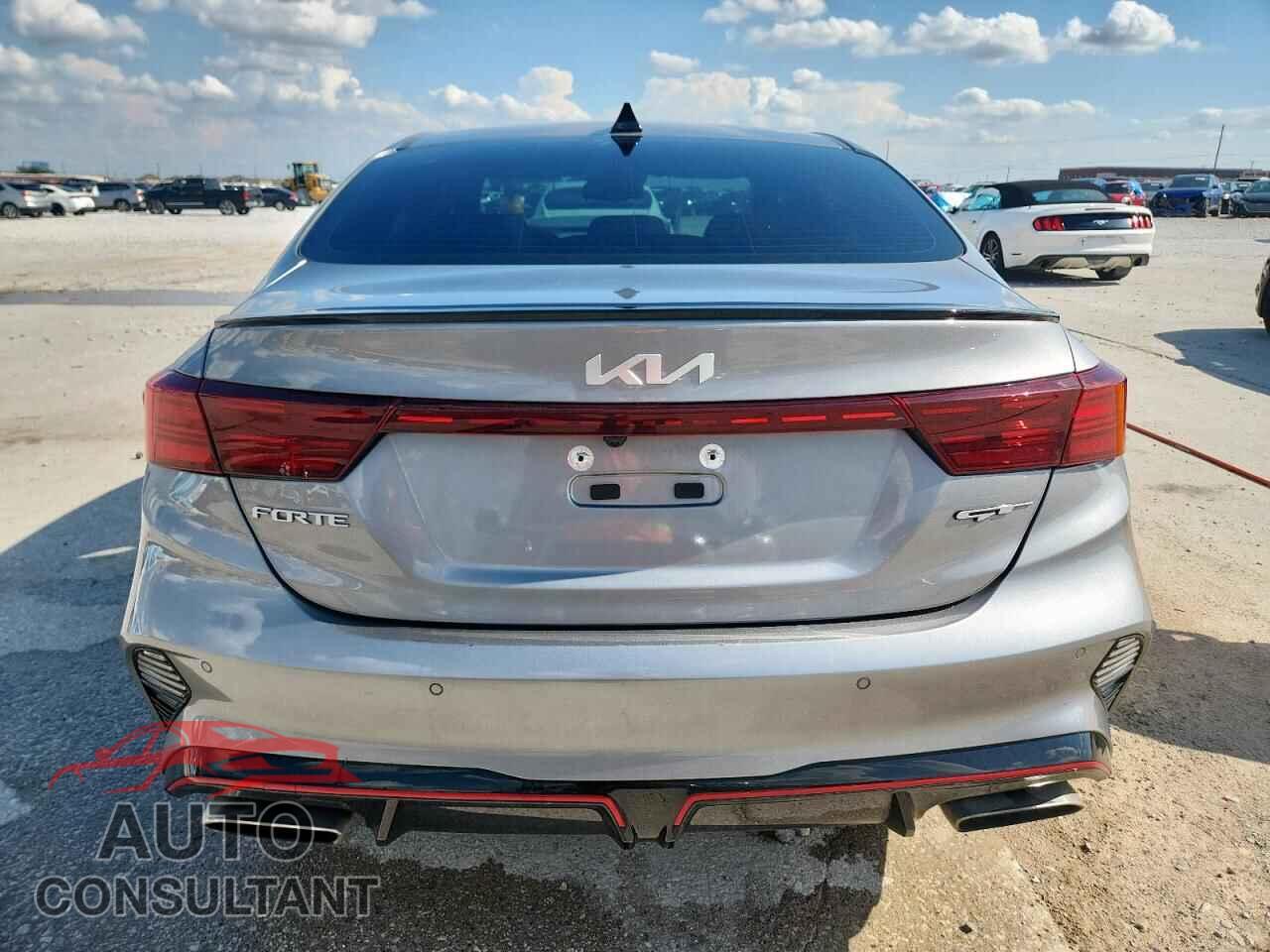 KIA FORTE 2023 - 3KPF44AC5PE609729