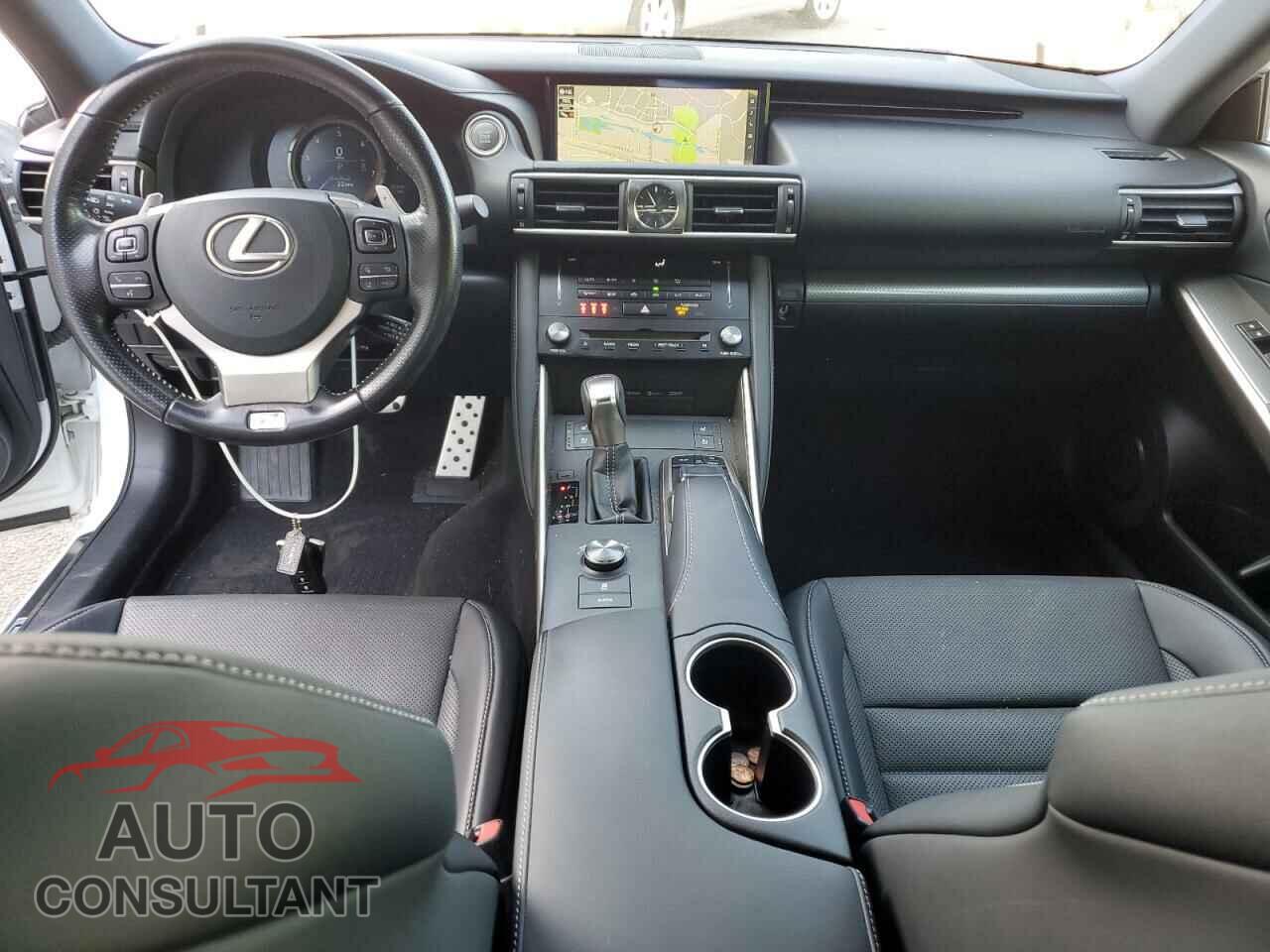 LEXUS IS 2017 - JTHCM1D24H5016203