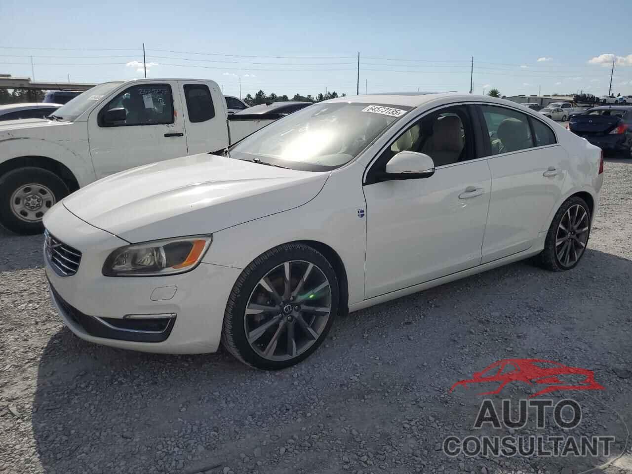 VOLVO S60 2015 - YV140MFB4F1304818