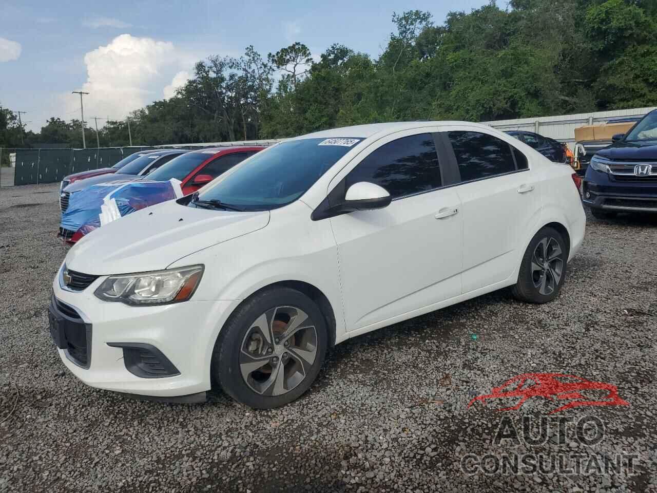 CHEVROLET SONIC 2017 - 1G1JF5SB0H4133370