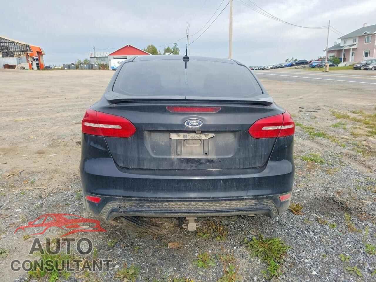 FORD FOCUS 2016 - 1FADP3F23GL206404