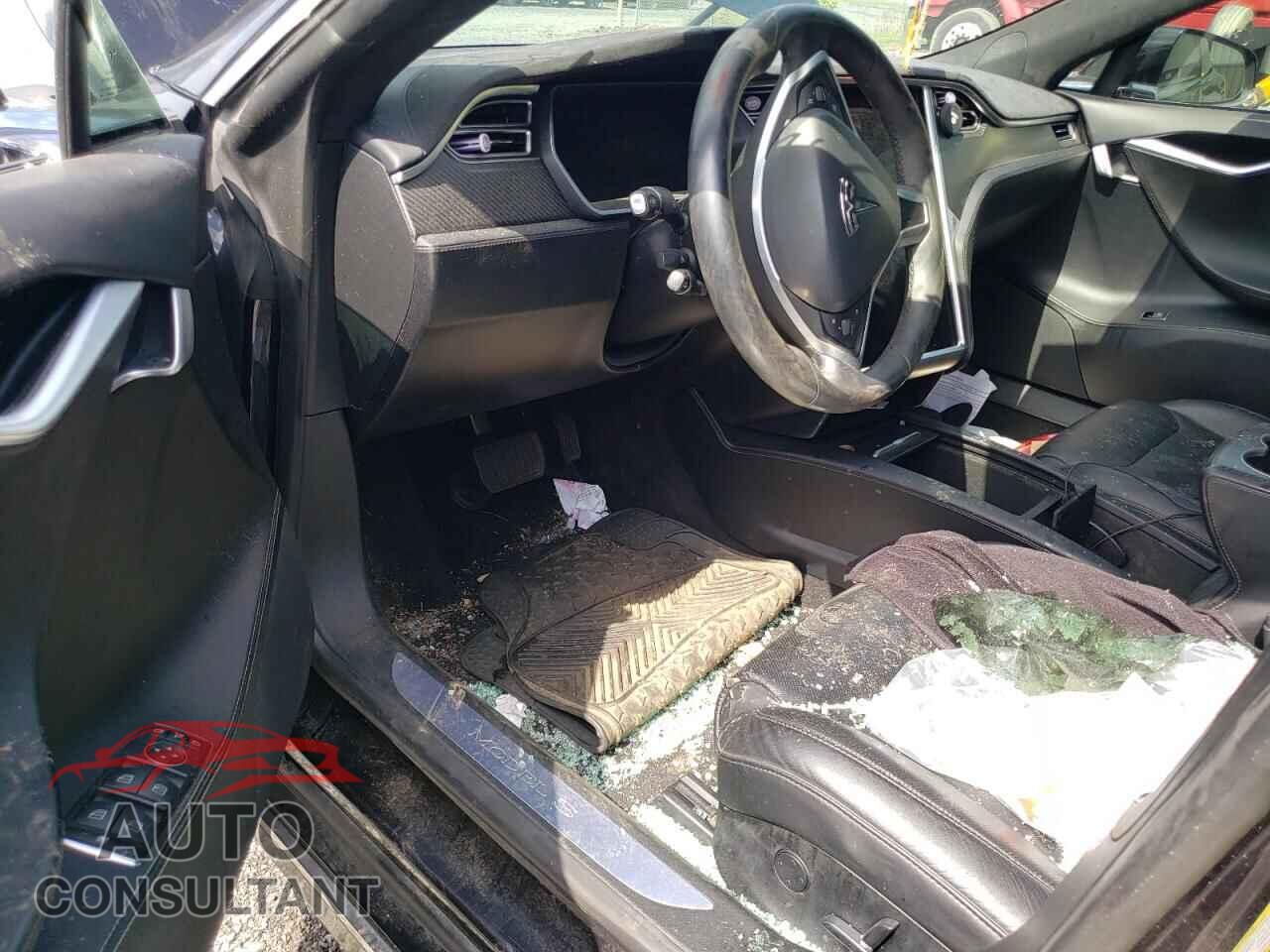 TESLA MODEL S 2017 - 5YJSA1E27HF185781