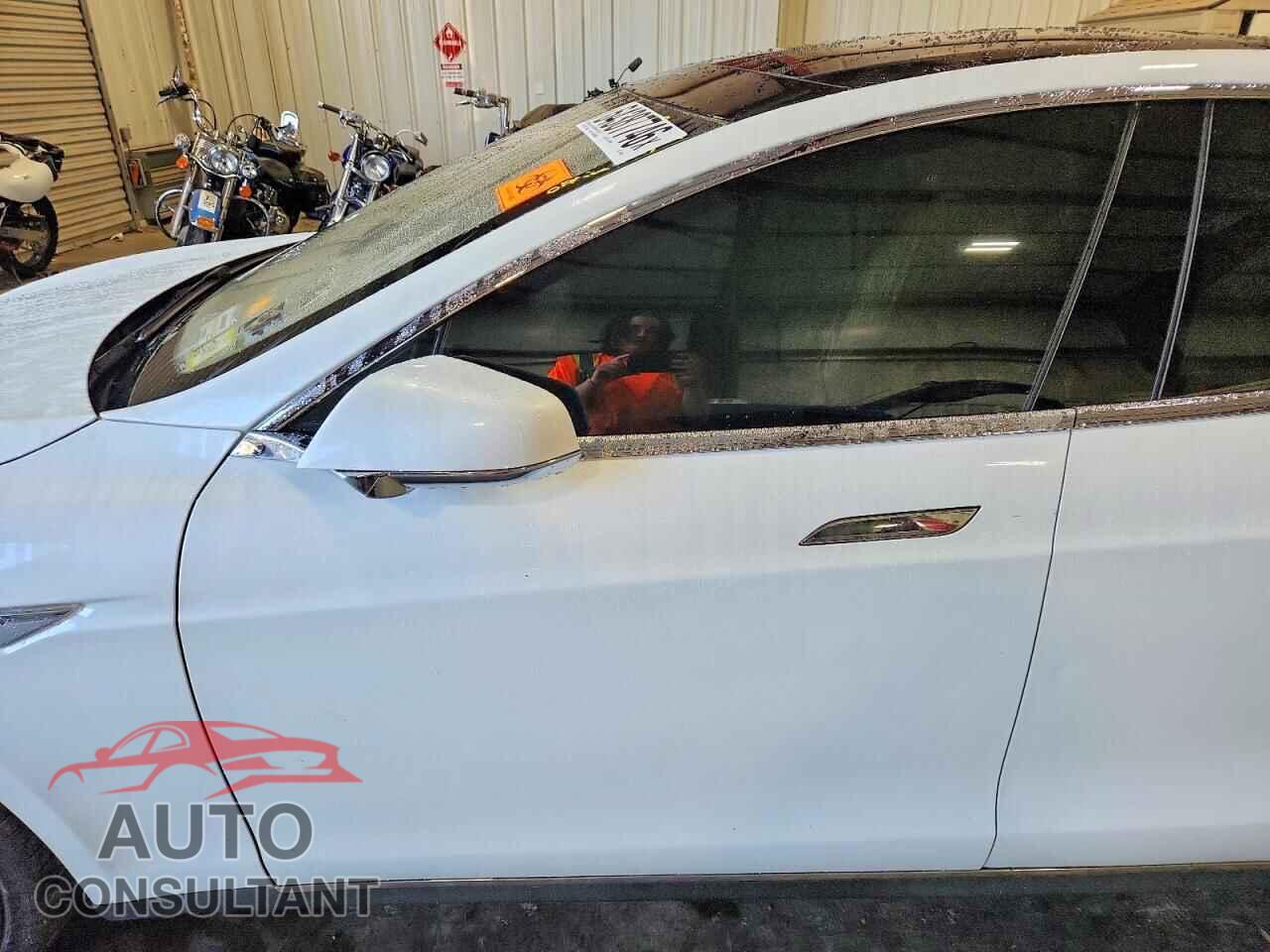 TESLA MODEL S 2016 - 5YJSA1E4XGF131505