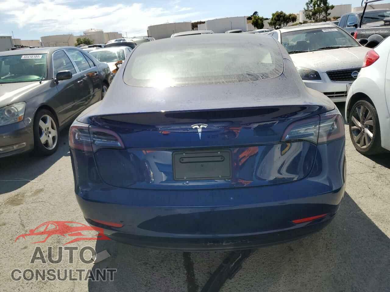 TESLA MODEL 3 2023 - 5YJ3E1EA1PF430587