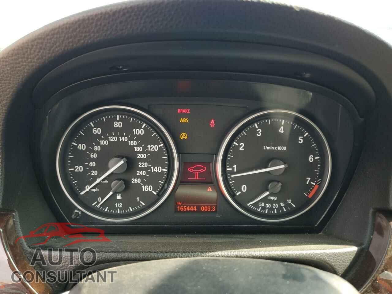 BMW 3 SERIES 2011 - WBAPH7C53BE126265