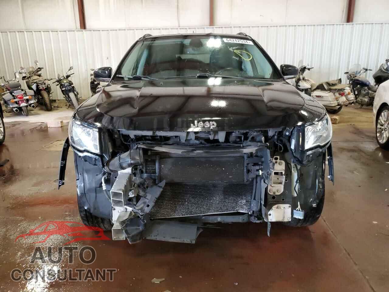 JEEP COMPASS 2019 - 3C4NJDCB9KT666044