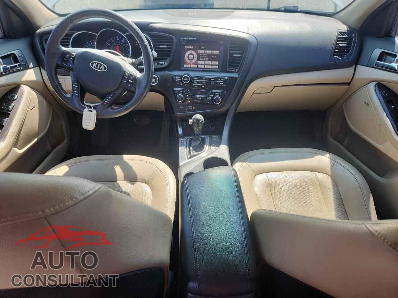 KIA OPTIMA 2011 - KNAGN4A71B5058723