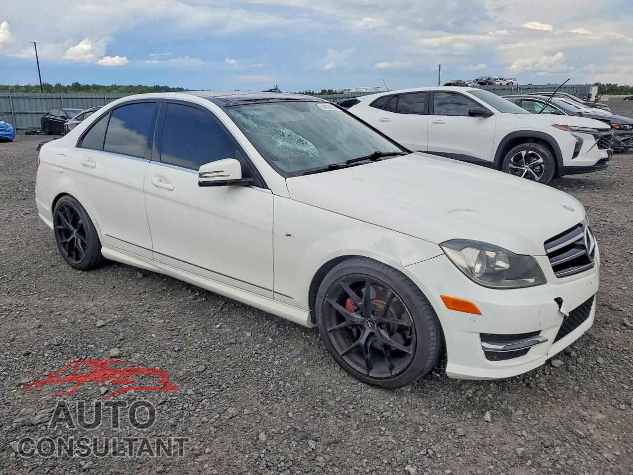MERCEDES-BENZ C-CLASS 2014 - WDDGF8AB8EA960590
