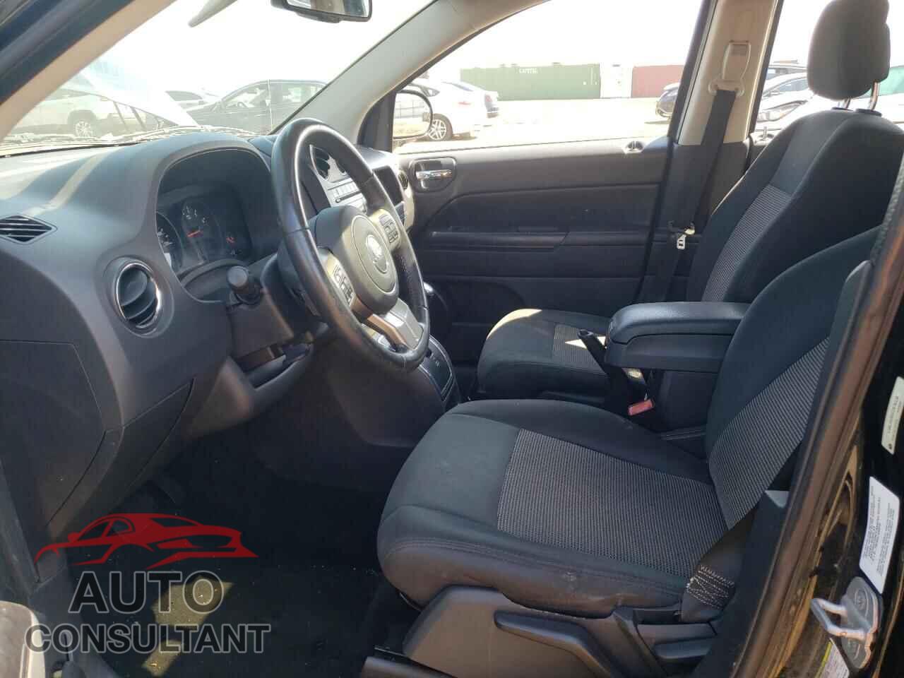 JEEP COMPASS 2012 - 1C4NJDEB8CD676438