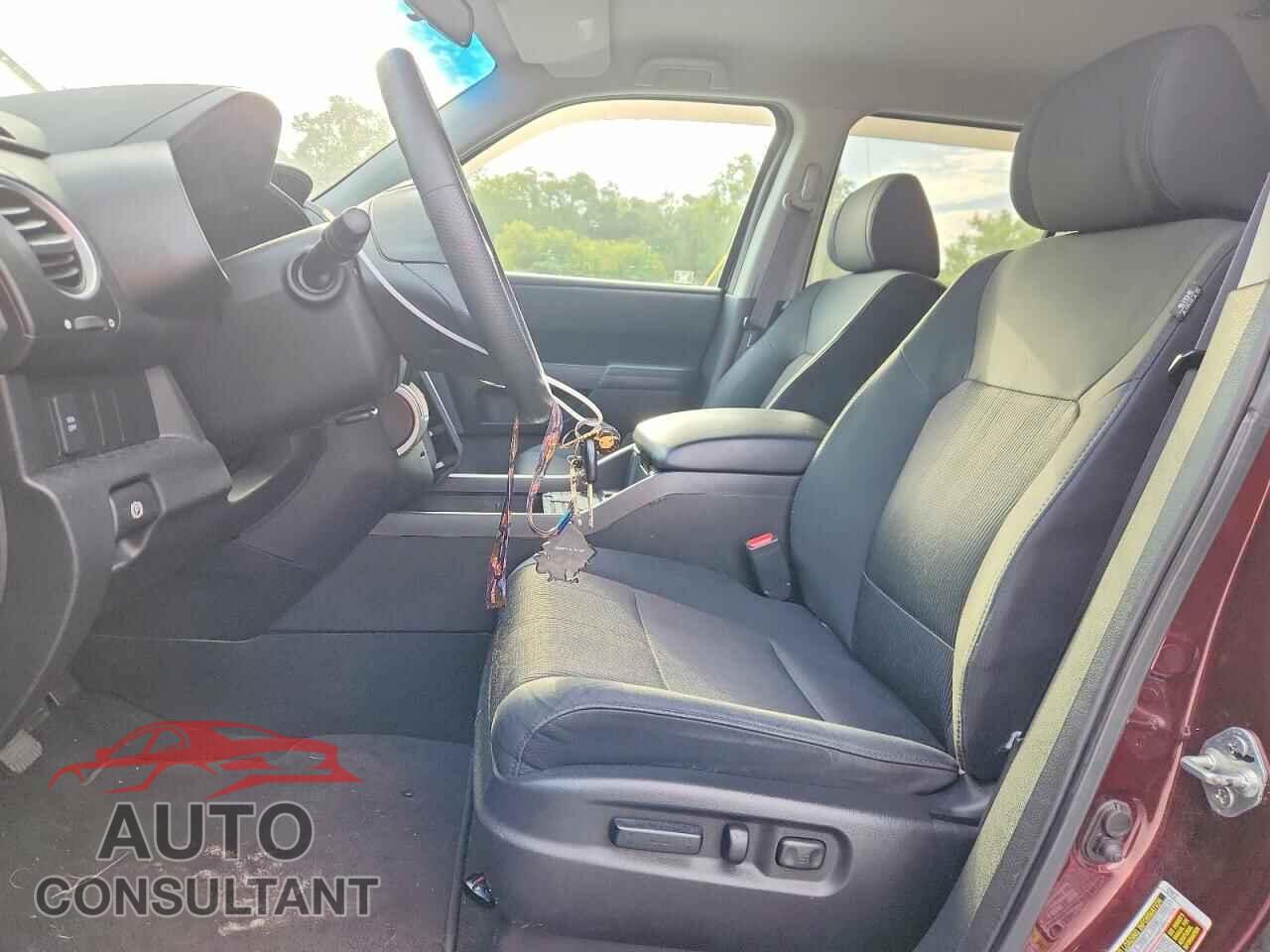 HONDA PILOT 2009 - 5FNYF38429B004012