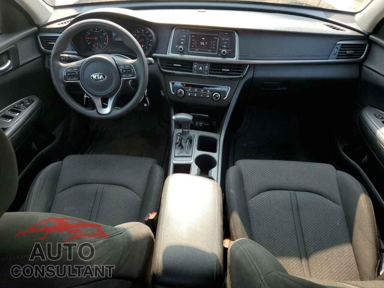 KIA OPTIMA 2016 - KNAGT4L31G5073729