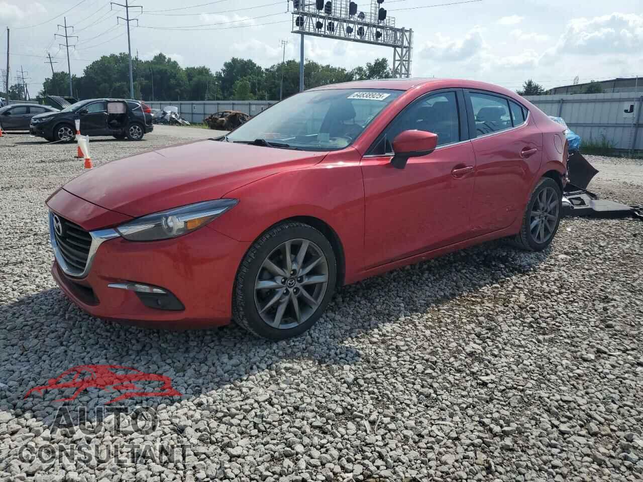 MAZDA 3 2018 - 3MZBN1W34JM177311
