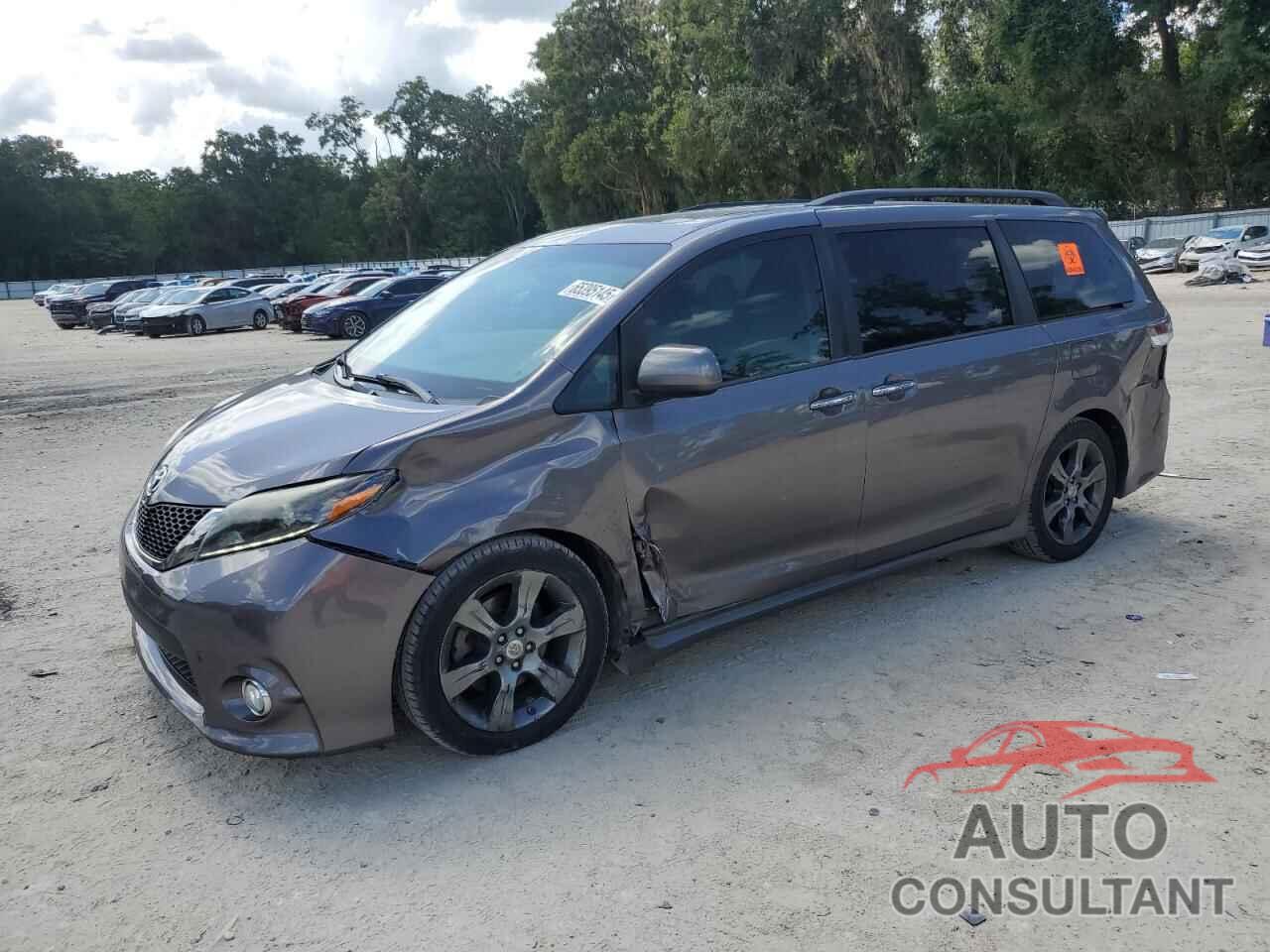 TOYOTA SIENNA 2015 - 5TDXK3DC0FS681362