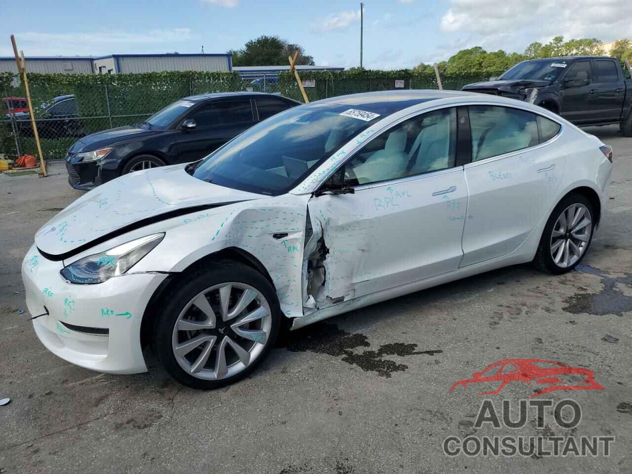 TESLA MODEL 3 2020 - 5YJ3E1EA6LF599353