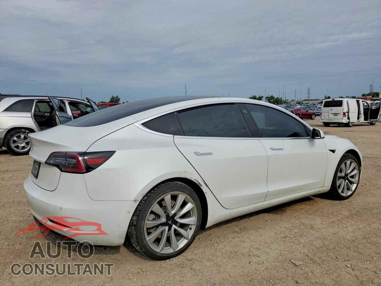 TESLA MODEL 3 2019 - 5YJ3E1EA3KF508005