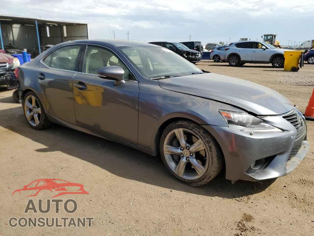 LEXUS IS 2014 - JTHCE1D29E5001043
