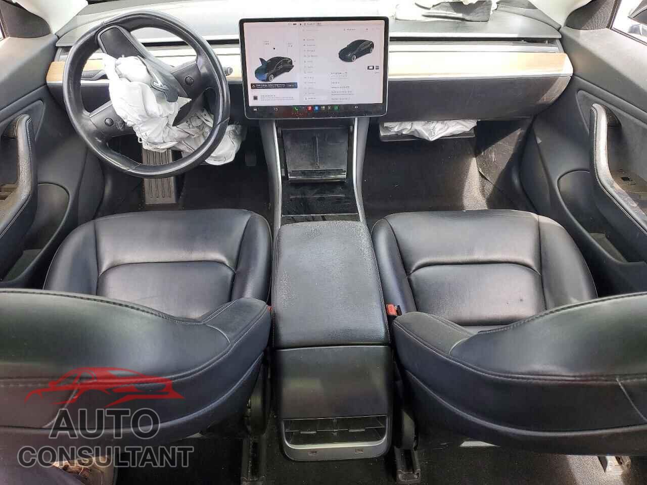 TESLA MODEL 3 2018 - 5YJ3E1EB5JF144273