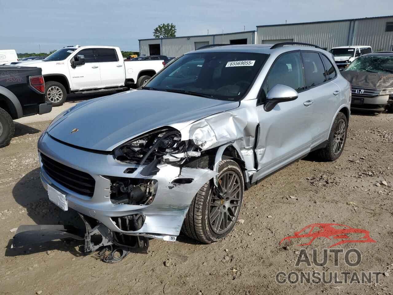 PORSCHE CAYENNE 2017 - WP1AA2A27HKA81784