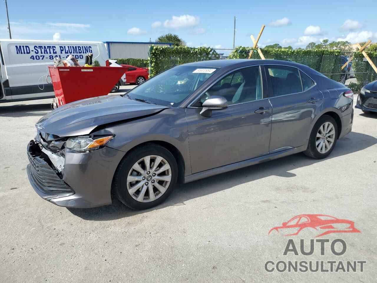 TOYOTA CAMRY 2018 - 4T1B11HK1JU157169