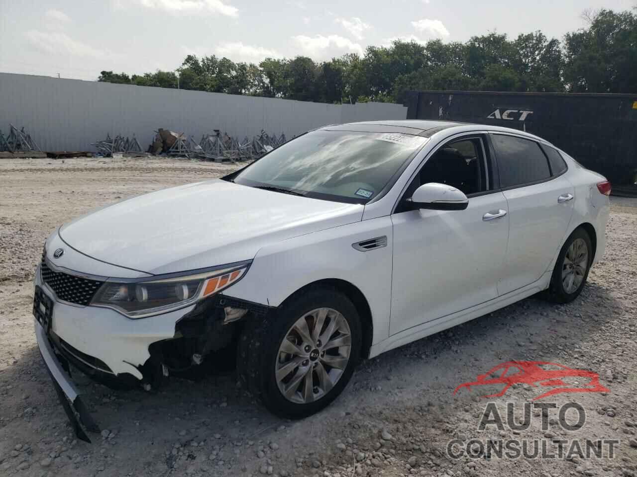 KIA OPTIMA 2017 - 5XXGU4L32HG135975