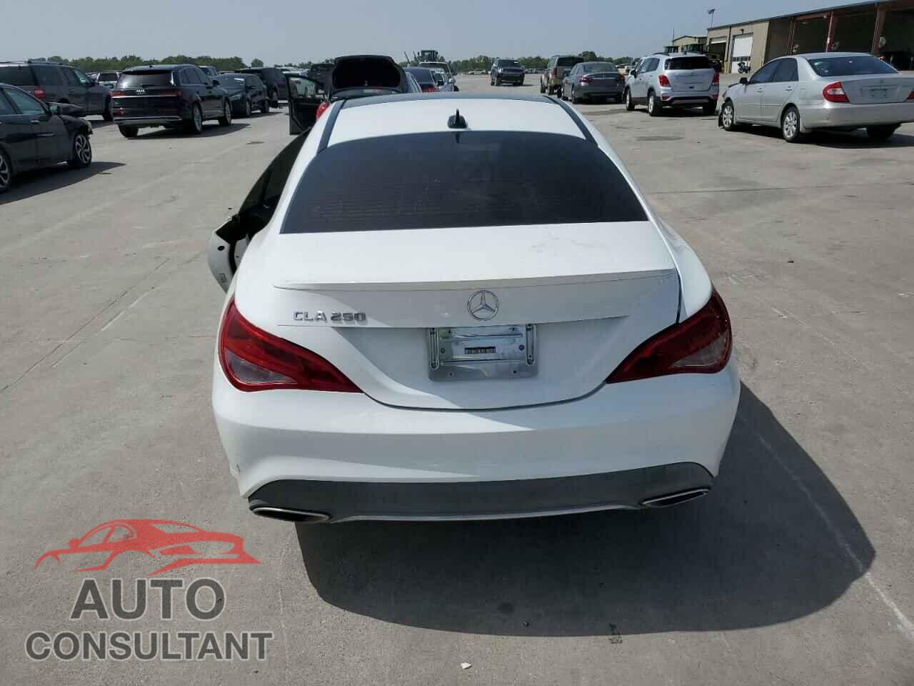 MERCEDES-BENZ CLA-CLASS 2019 - WDDSJ4EB4KN737477