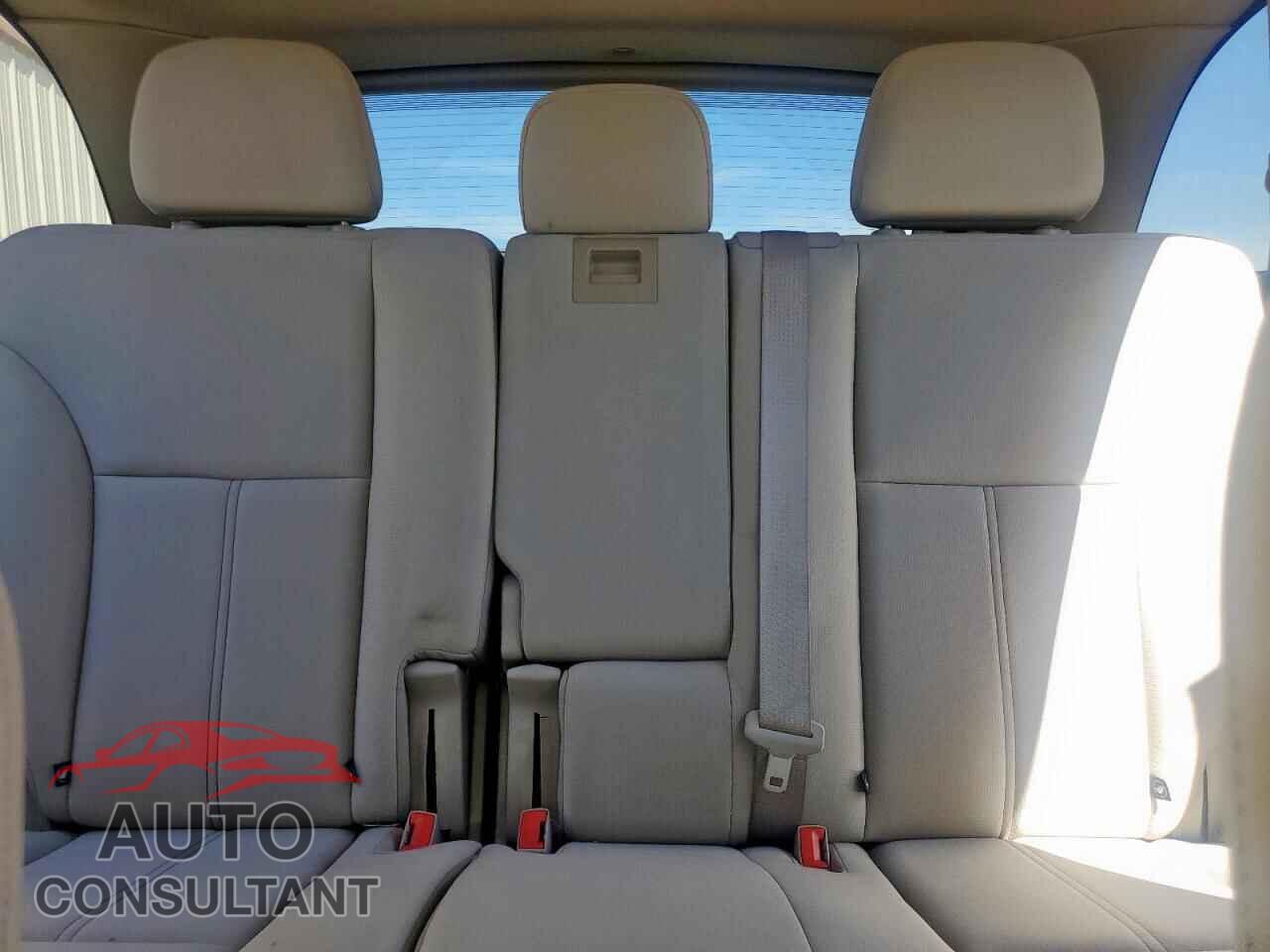 FORD EDGE 2011 - 2FMDK3GC2BBB10817