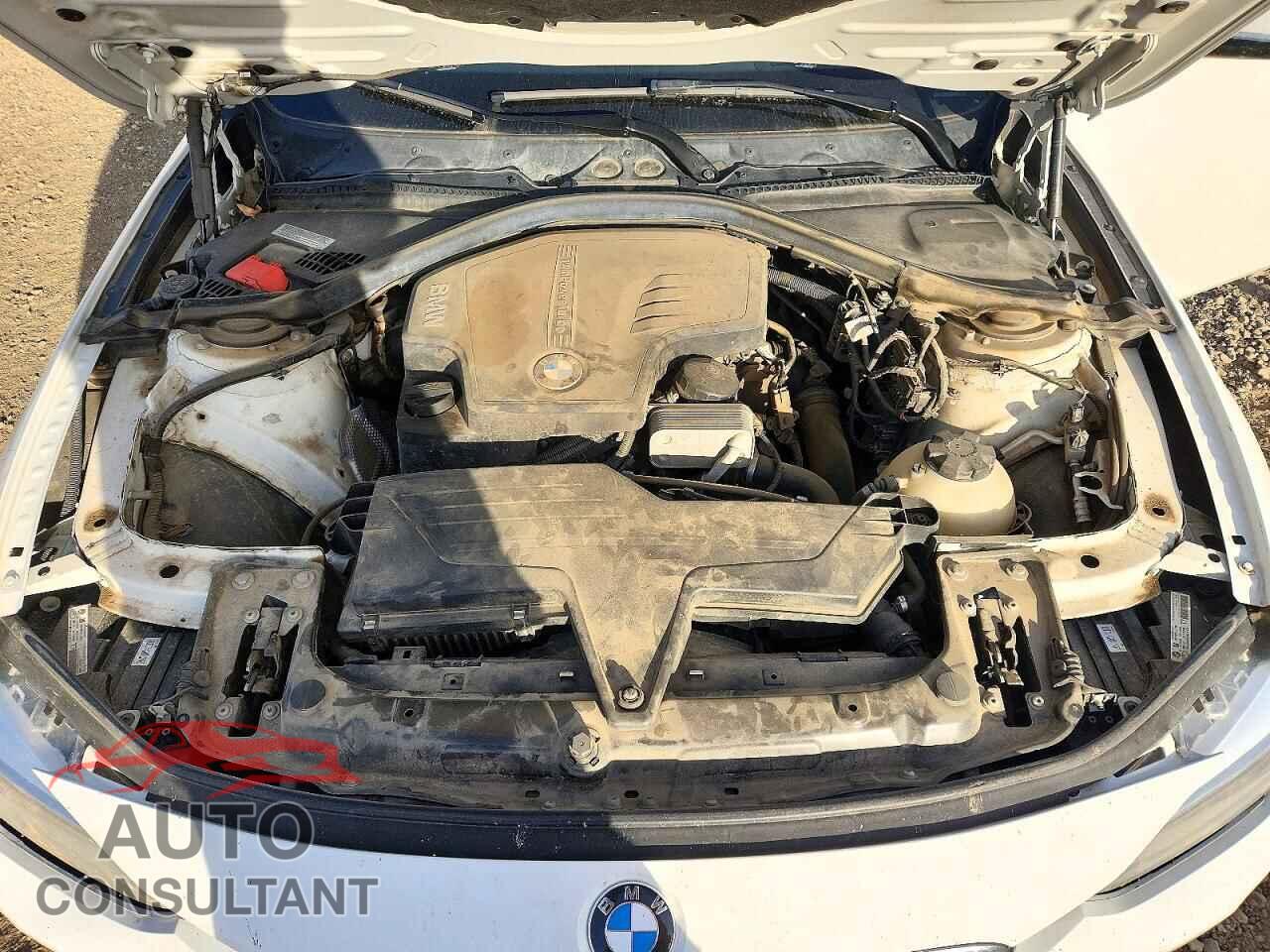 BMW 3 SERIES 2013 - WBA3B3C53DF530740