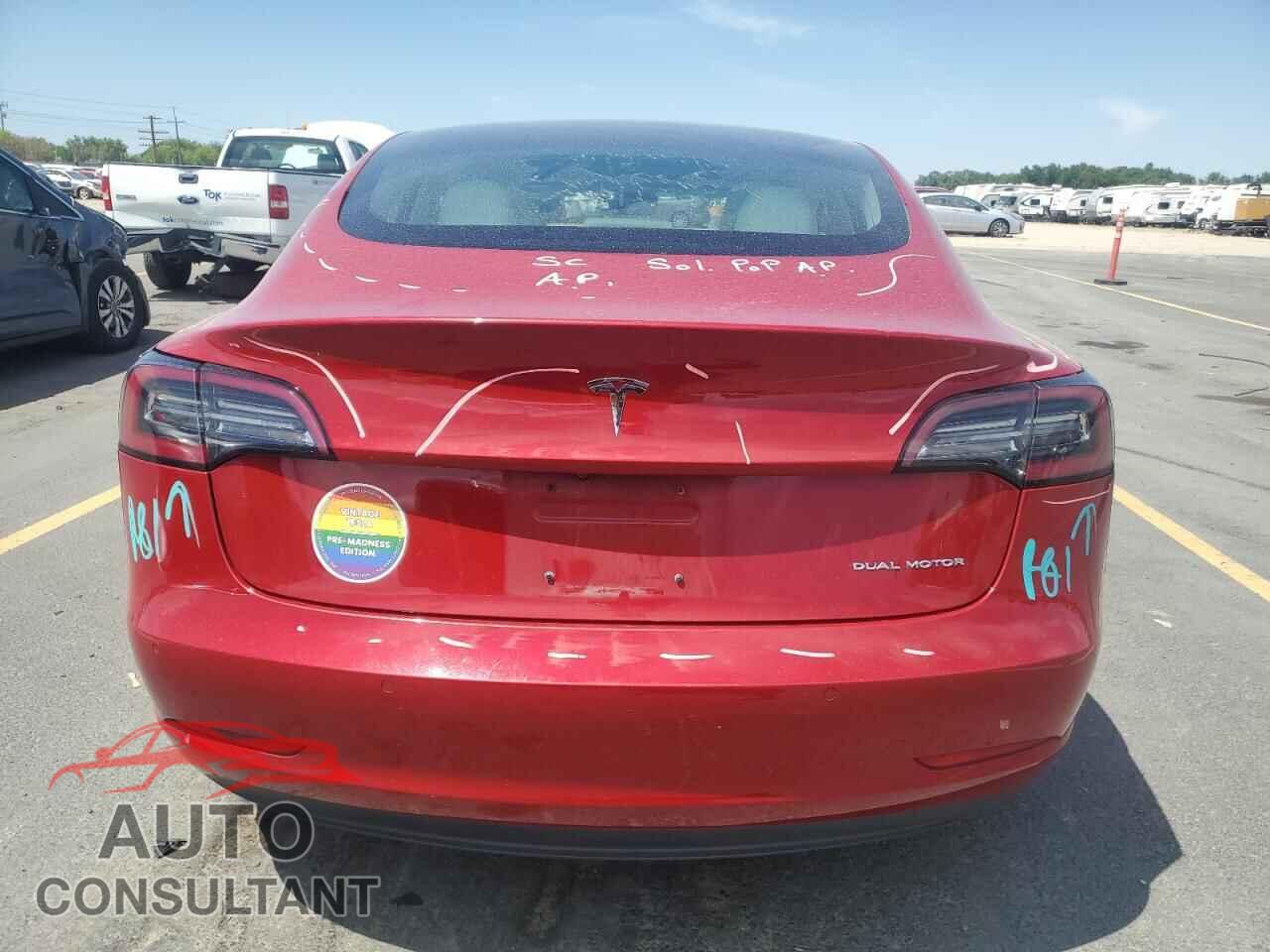 TESLA MODEL 3 2018 - 5YJ3E1EB7JF056096