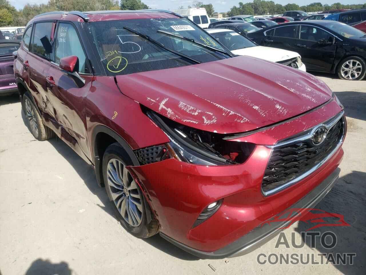 TOYOTA HIGHLANDER 2022 - 5TDFZRBH3NS165374