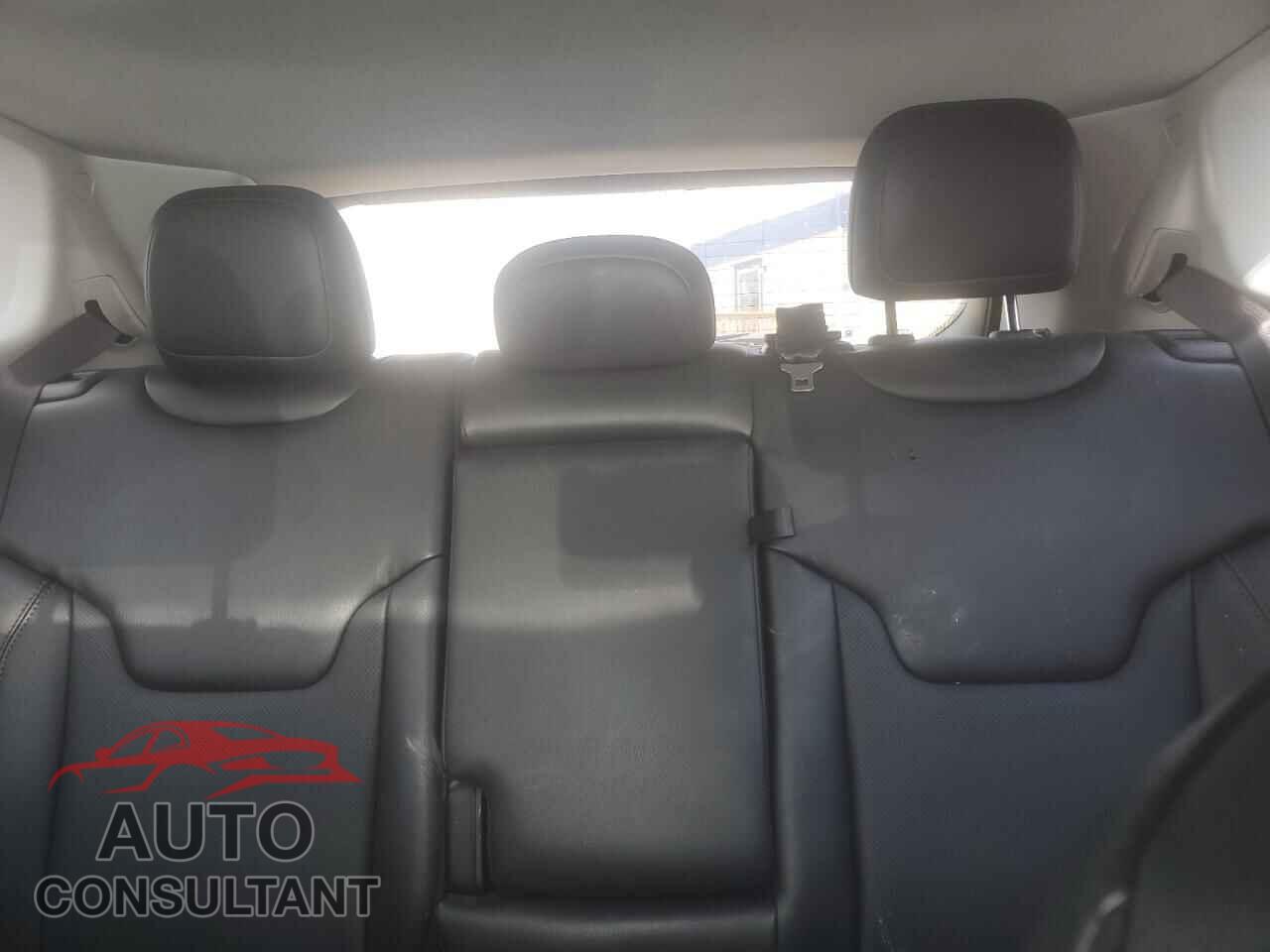 JEEP COMPASS 2021 - 3C4NJDCB6MT602806