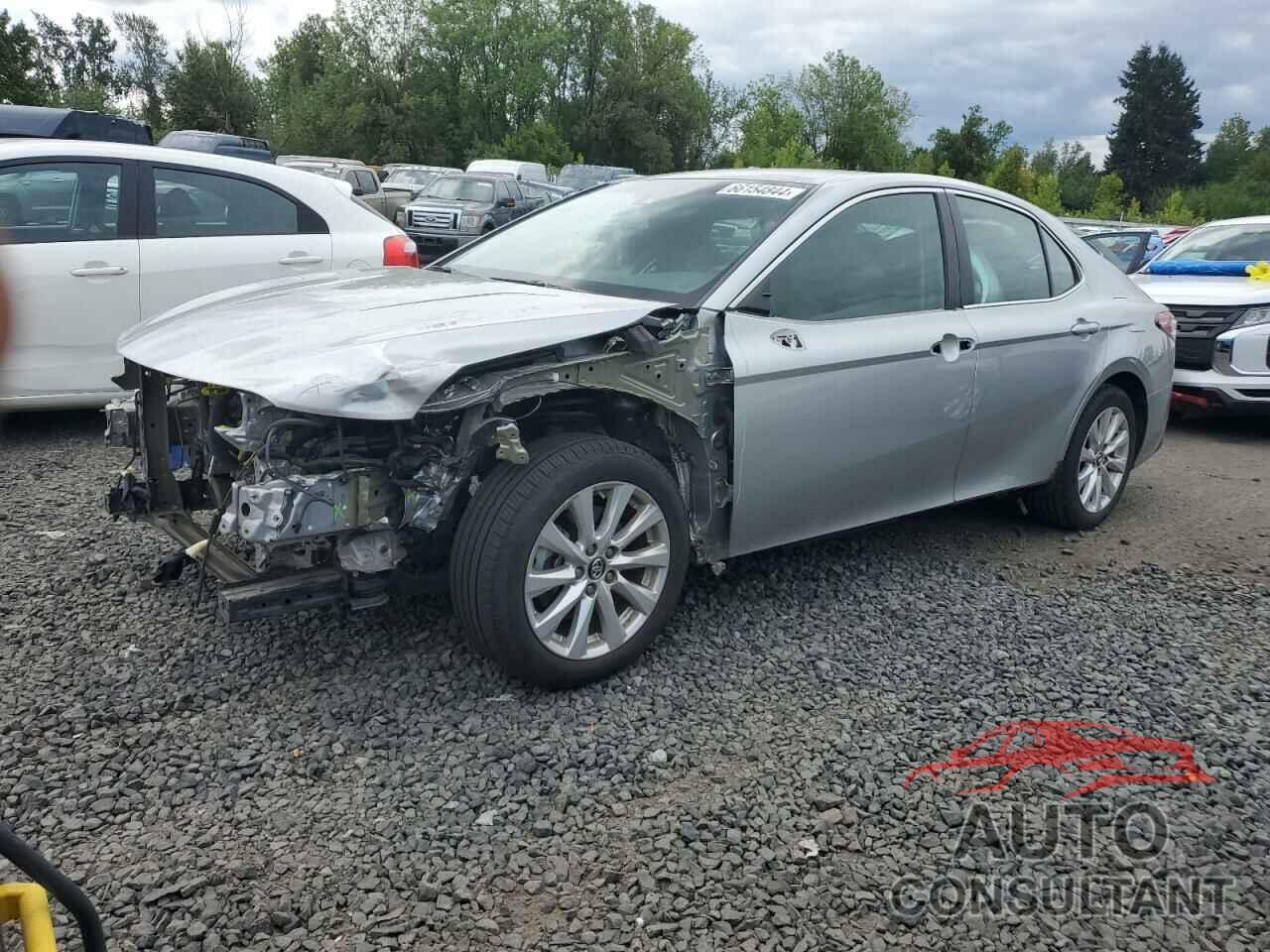 TOYOTA CAMRY 2018 - 4T1B11HK5JU510528