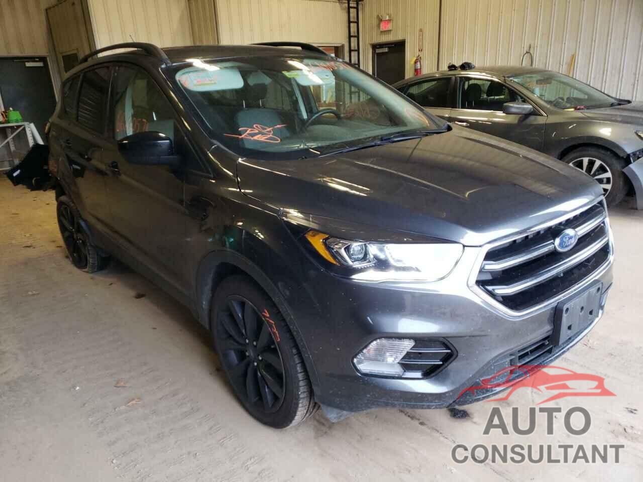 FORD ESCAPE 2018 - 1FMCU9GD8JUD40100