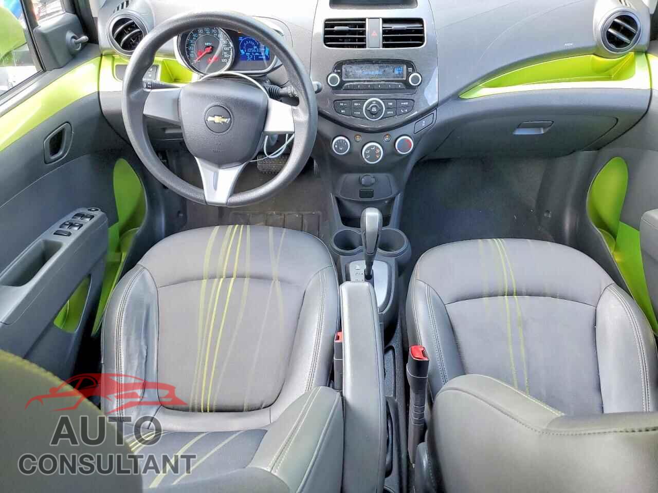 CHEVROLET SPARK 2013 - KL8CB6S92DC501037