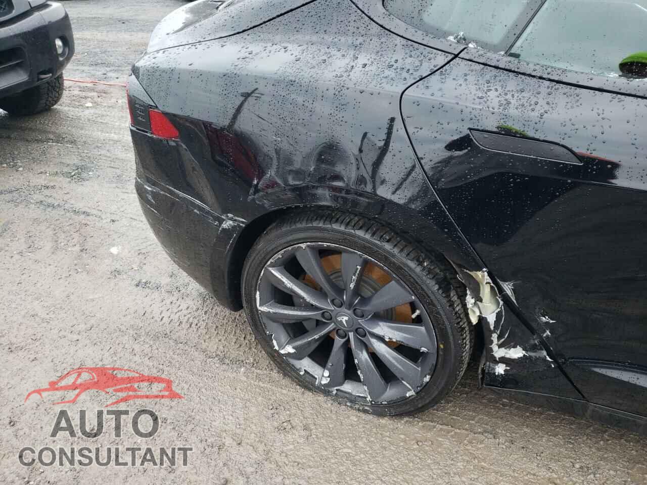 TESLA MODEL S 2017 - 5YJSA1E27HF188342
