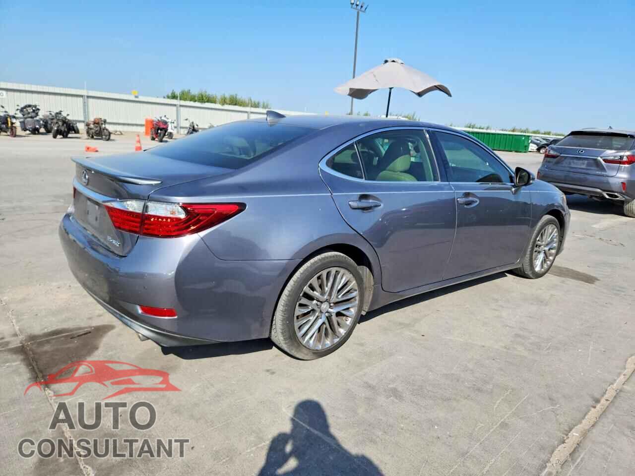 LEXUS ES350 2015 - JTHBK1GG4F2155643