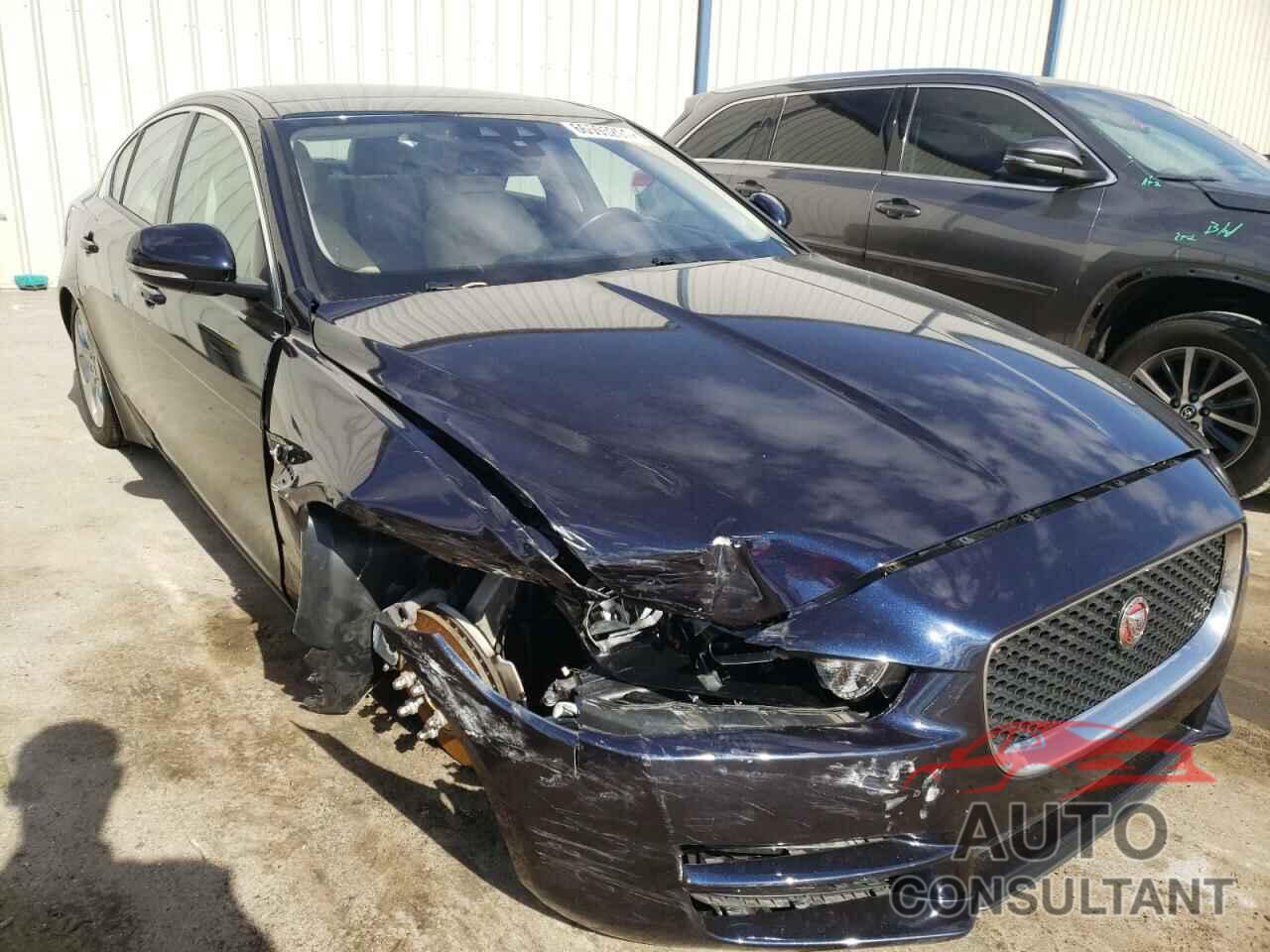 JAGUAR XE 2018 - SAJAR4FX3JCP34400