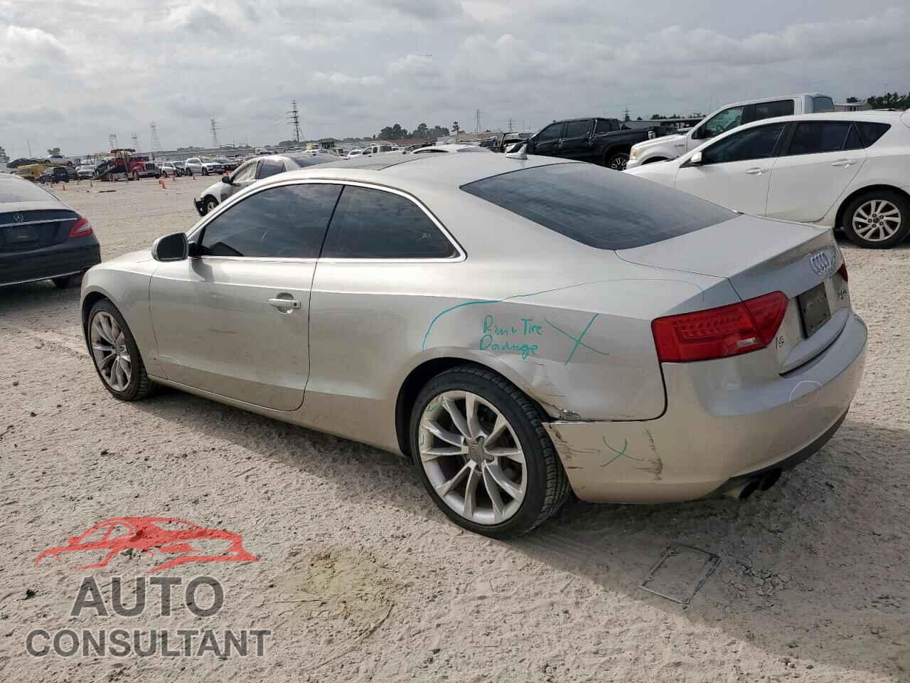 AUDI A5 2014 - WAULFAFR2EA007795