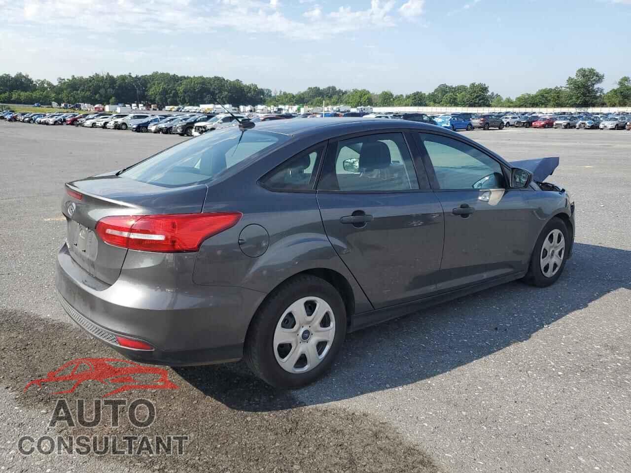 FORD FOCUS 2017 - 1FADP3E25HL305437