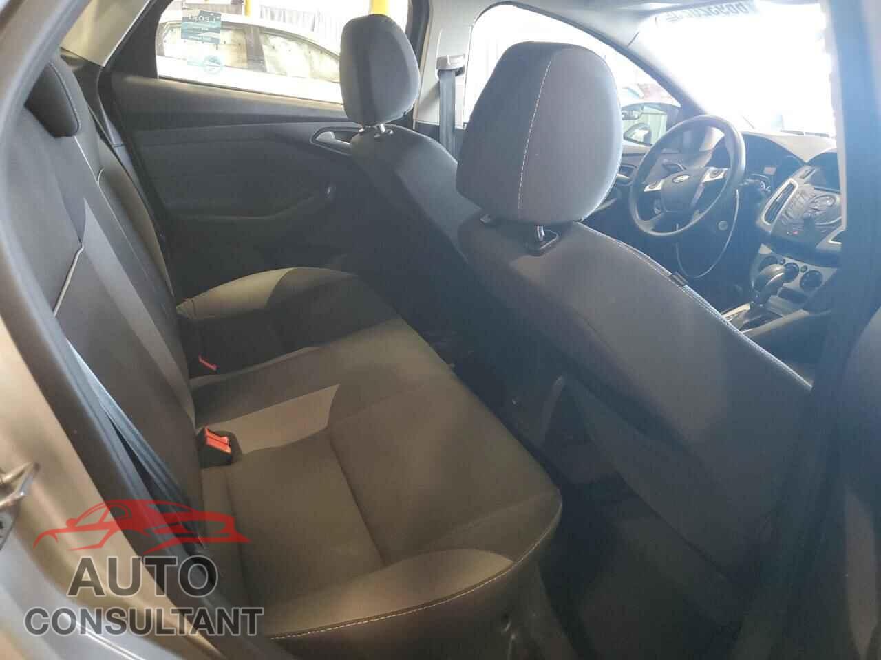FORD FOCUS 2014 - 1FADP3F20EL141590