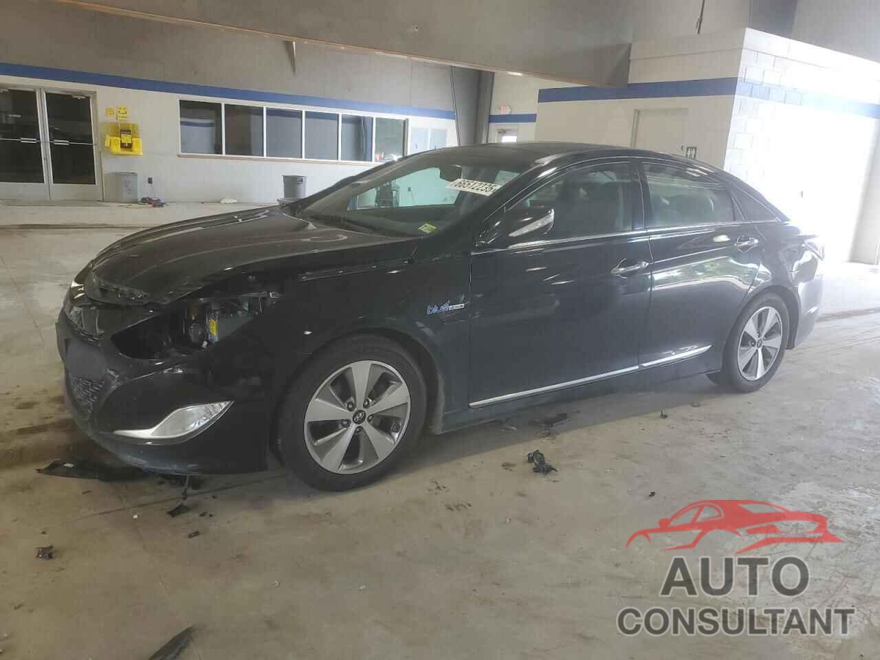 HYUNDAI SONATA 2012 - KMHEC4A40CA028509