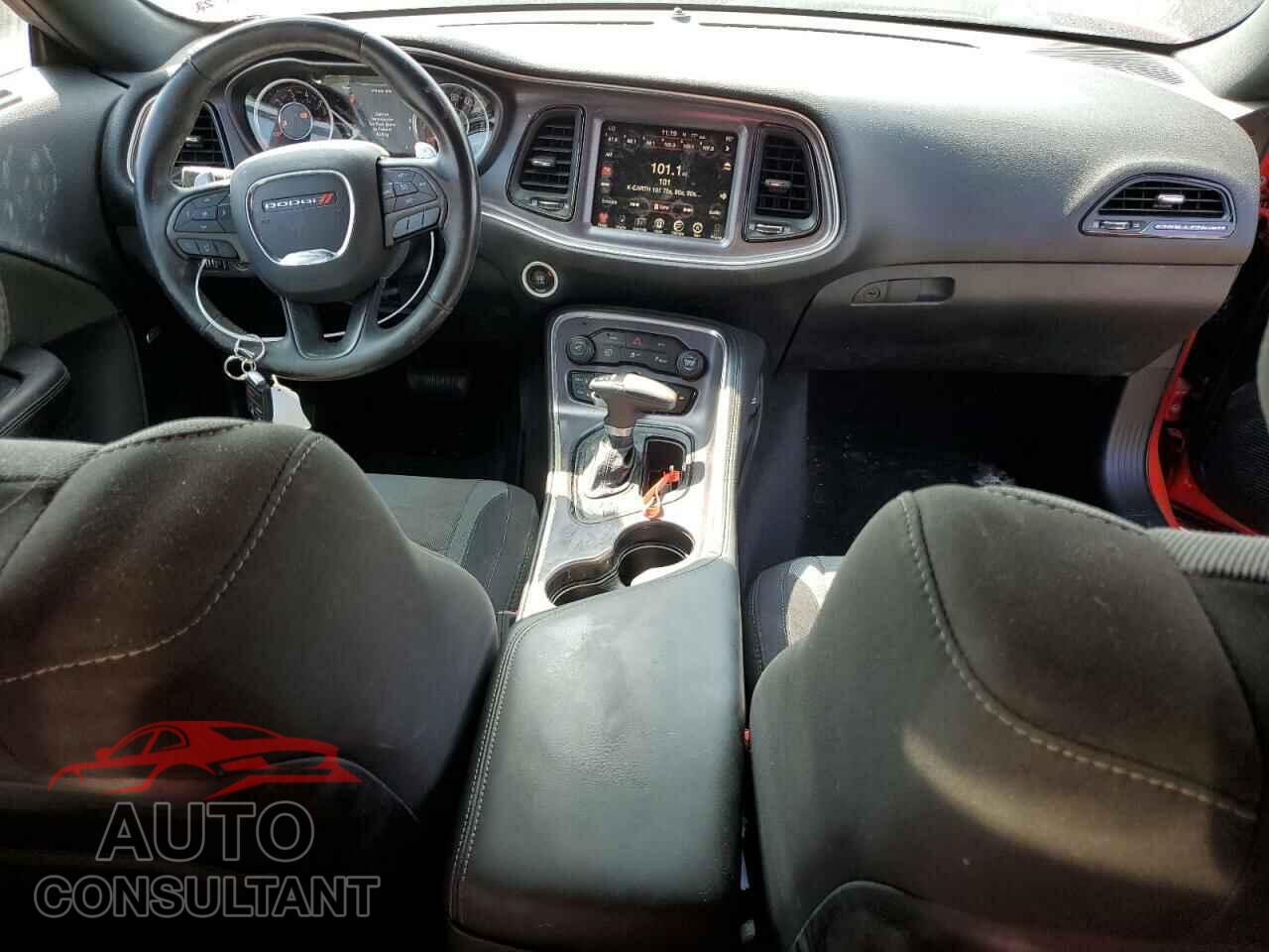 DODGE CHALLENGER 2015 - 2C3CDZAT2FH737093