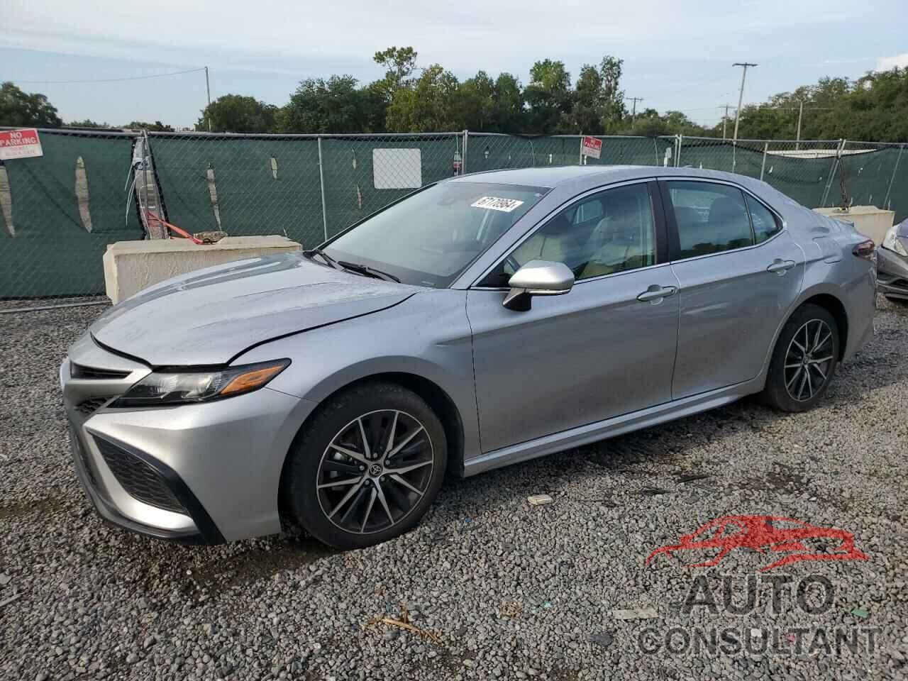 TOYOTA CAMRY 2023 - 4T1G11AK8PU770592