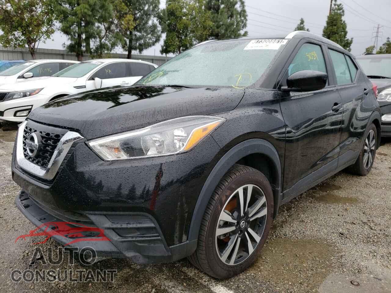NISSAN KICKS 2019 - 3N1CP5CU3KL557272